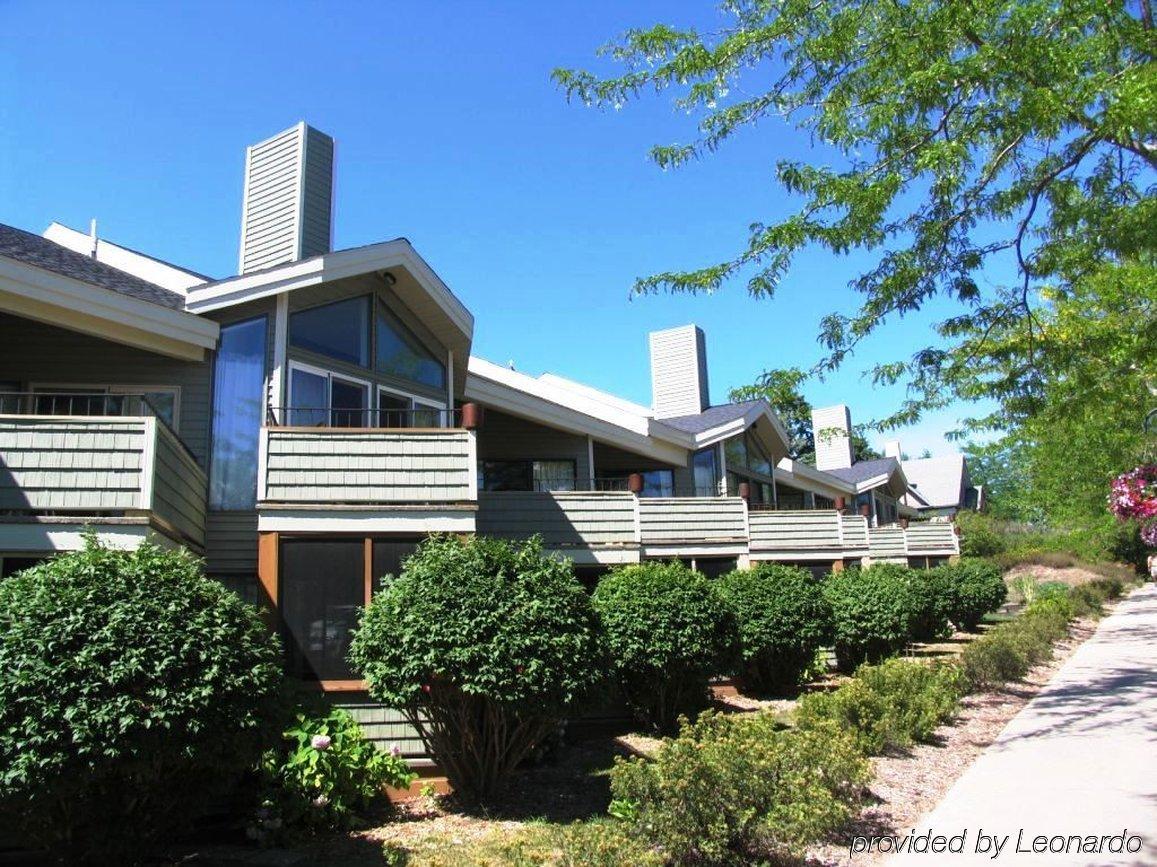 Pointes North Inn Charlevoix Εξωτερικό φωτογραφία