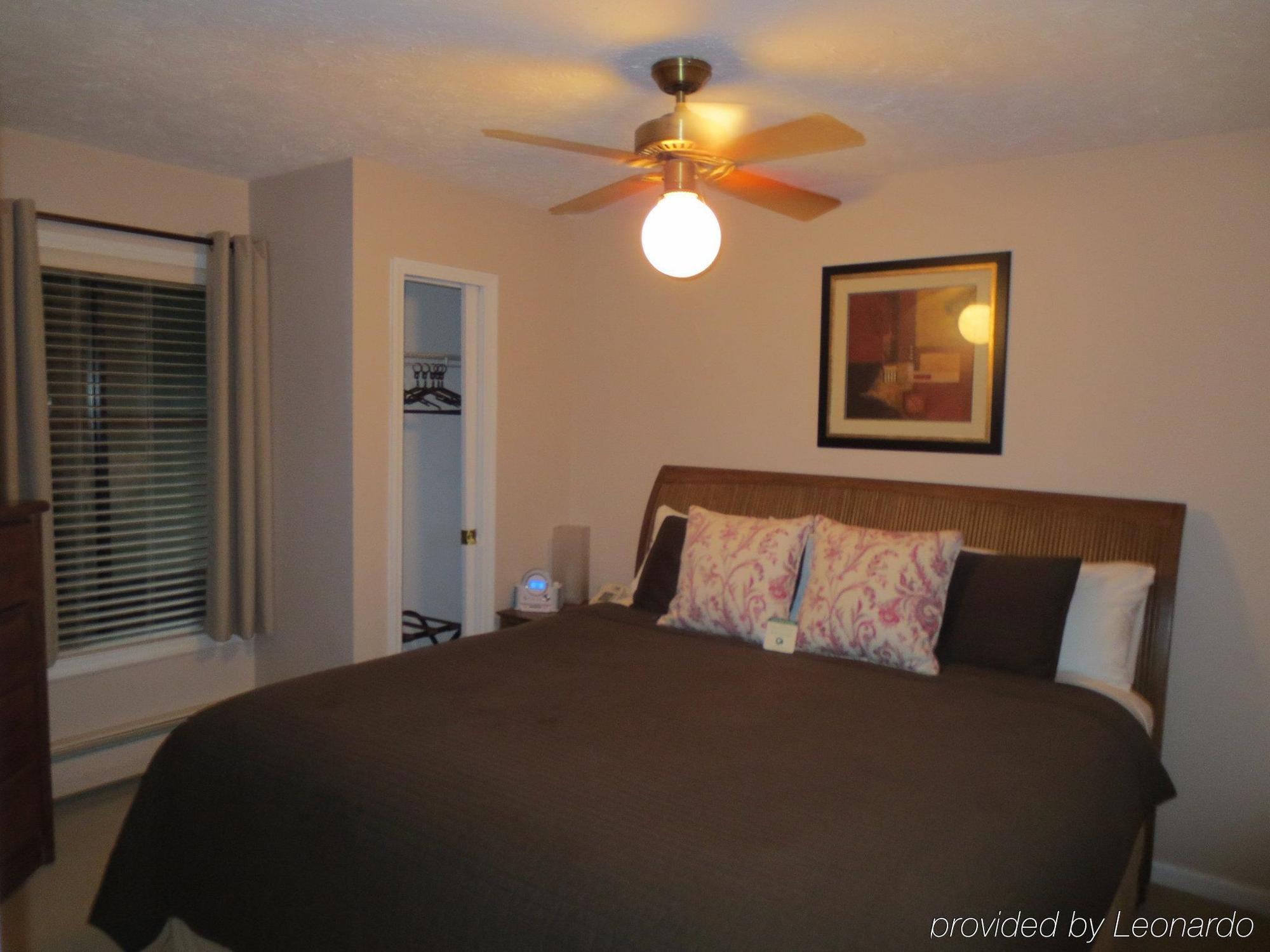 Pointes North Inn Charlevoix Εξωτερικό φωτογραφία