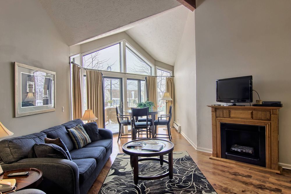 Pointes North Inn Charlevoix Εξωτερικό φωτογραφία
